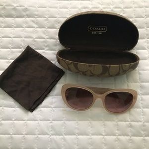 Coach Cat Eye Sunglasses in Rose Pink